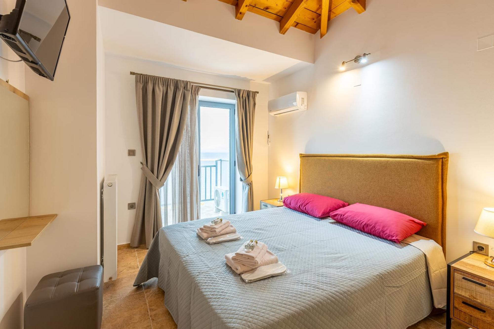 Katerina'S Villas - Monemvasia Beachfront Stone Paradise 外观 照片